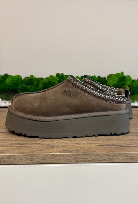 Жіночі черевики UGG Tazz