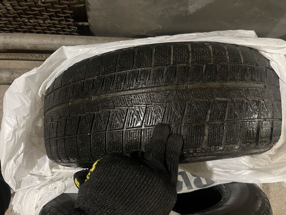 215/60 R16 Bridgestone