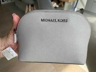 Nowa kosmetyczka Michael Kors pearl grey