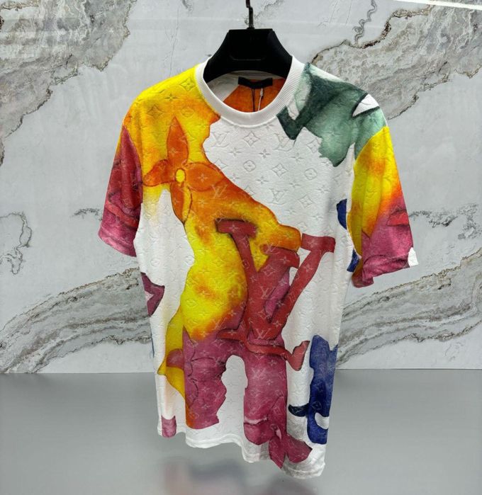 ЦЕНА ТАКОЙ 2300! Мужская футболка LOUIS VUITTON оверсайз белая в принт