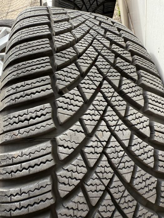 Conjunto de rodas VW 205x50xR17