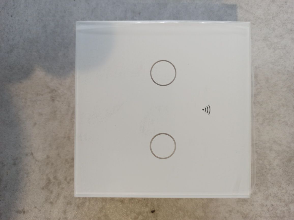 Wyłącznik światła Wi-Fi tuya Smart
