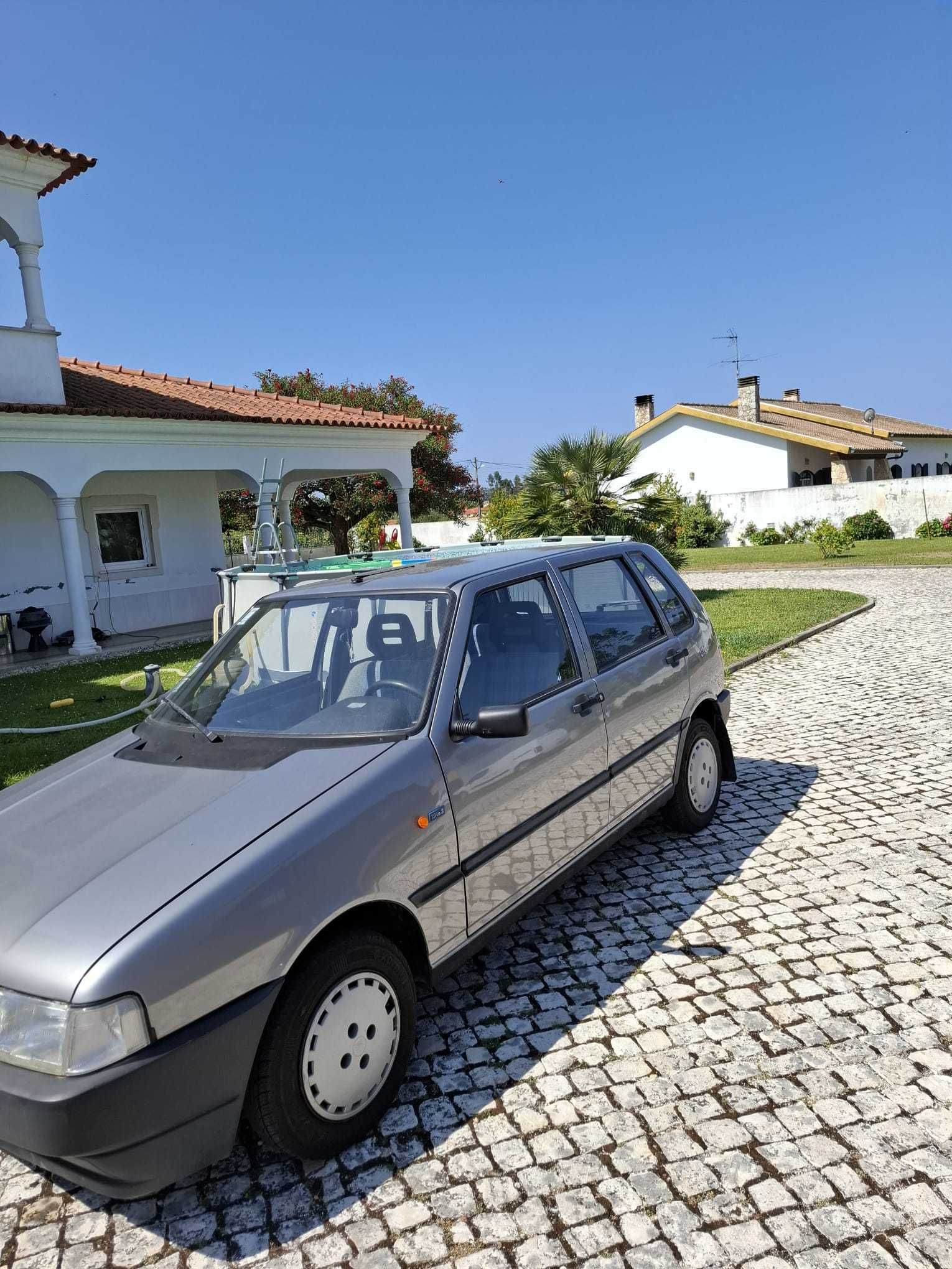 Fiat Punto como novo