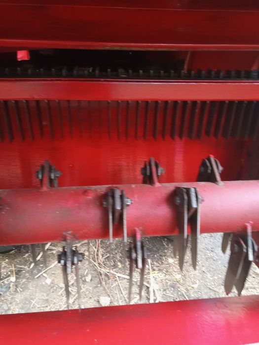 Комбайн Маісей Фергюсон 430