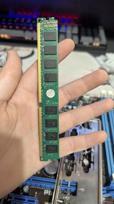 Продам материнскую плату asus p8h61-mlx r2.0 и оператив возможен торг