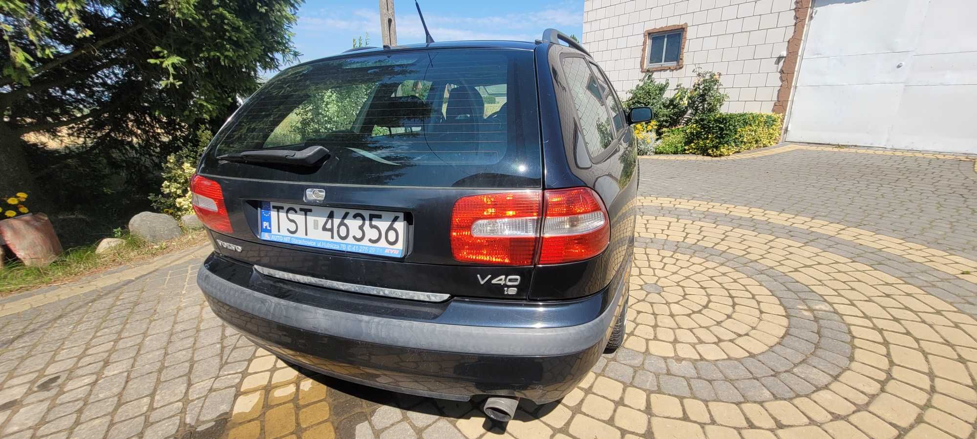 Volvo V40 1.8 2001 r.