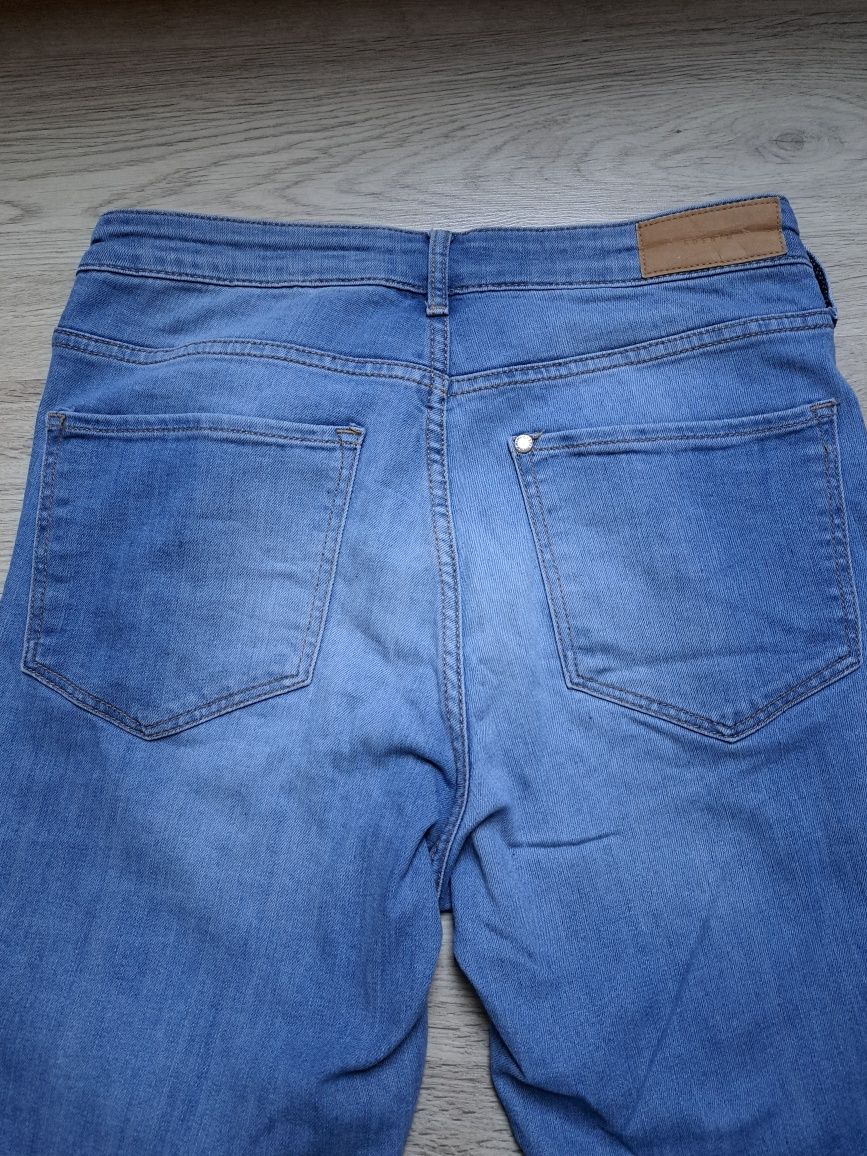 Spodnie jeansy H&M rozmiar 30
