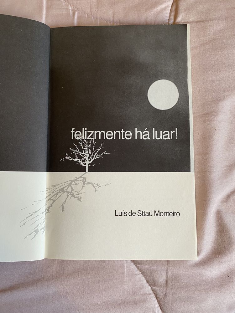 Livro Felizmente há luar!