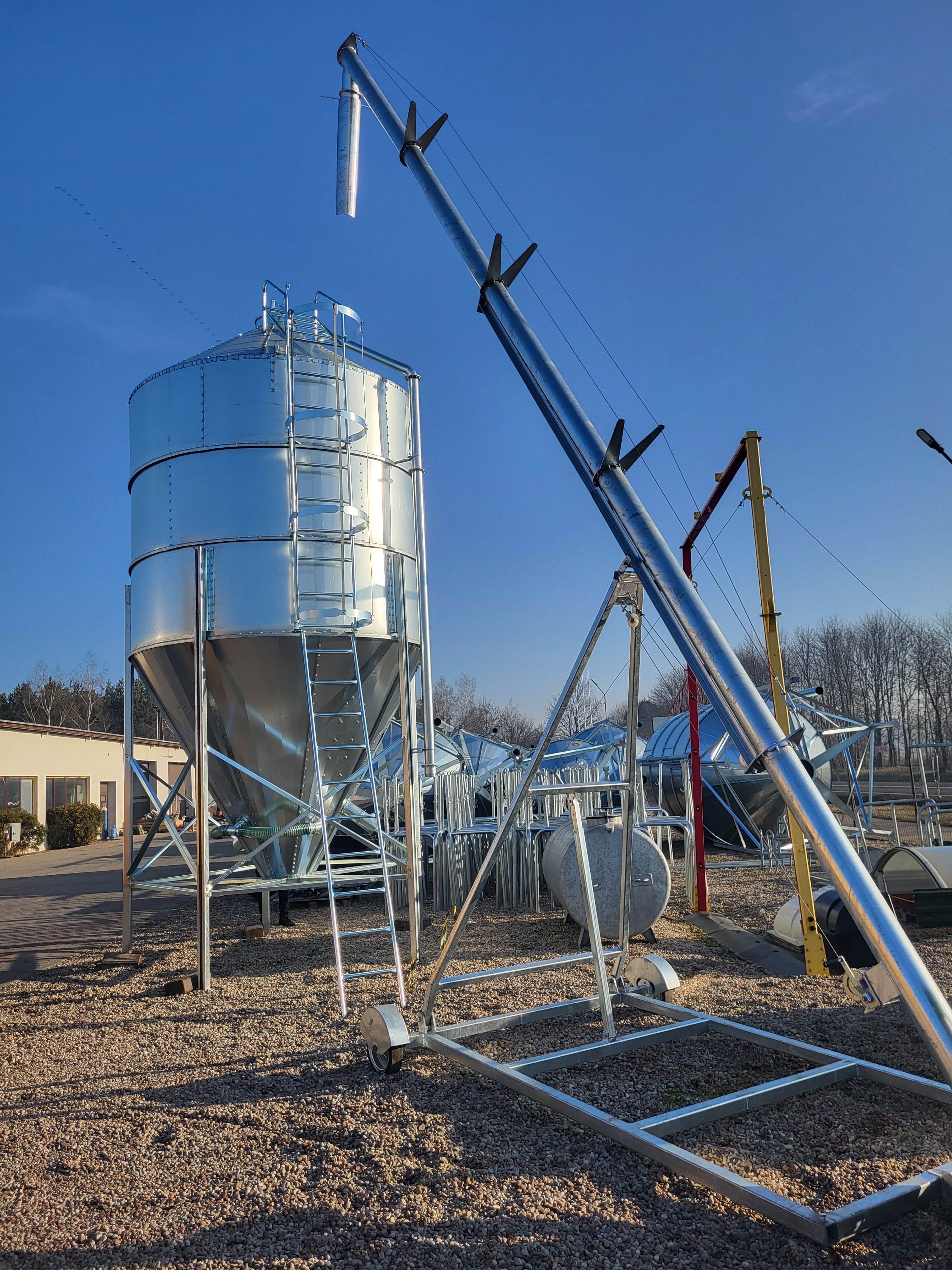 Silos zbożowy paszowy 30ton 45,3m3 nowy Marco-Polo