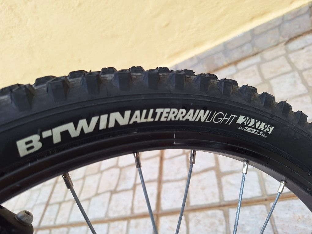 Bicicleta - BTT Rockrider aro 20