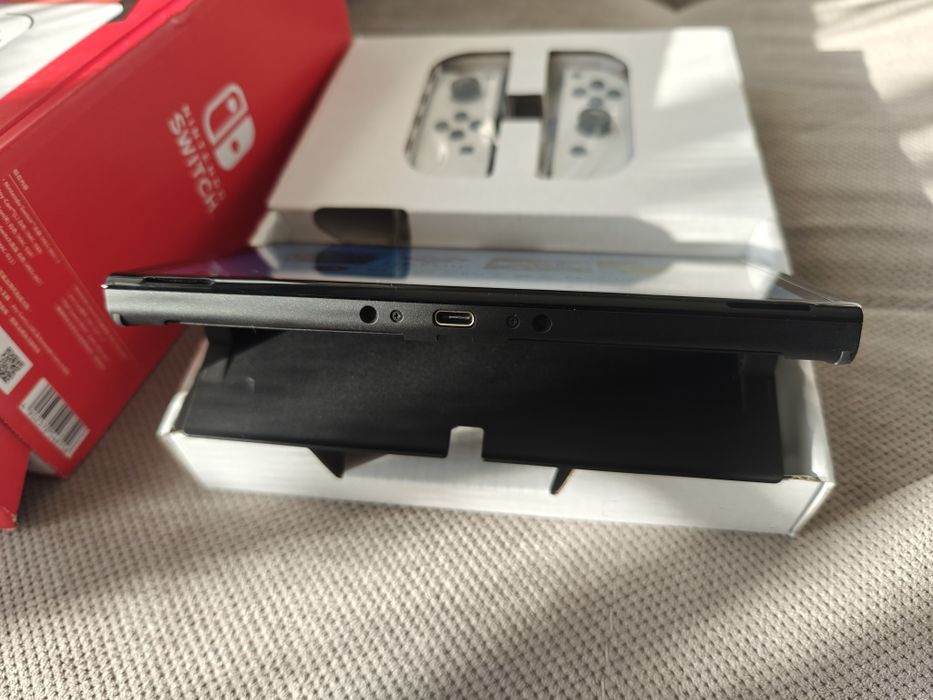 NOWA Nintendo Switch OLED przerobiona CFW PICOFLY + karta 256gb ZESTAW