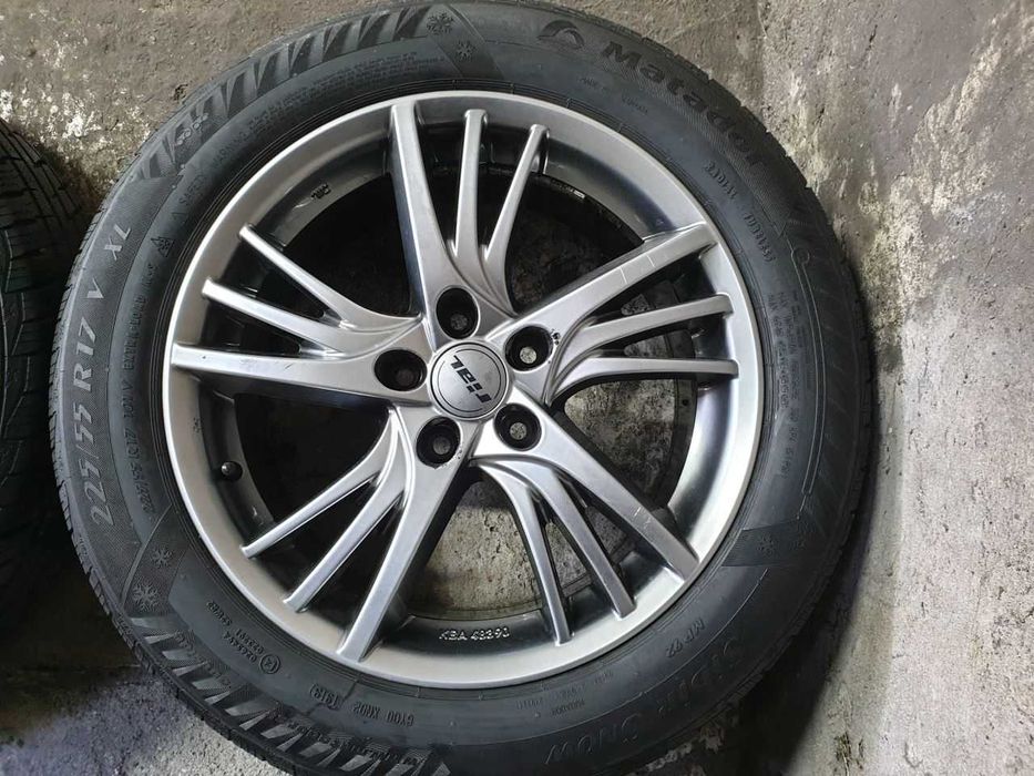 Felgi alu Opel Chevrolet R17 5x115 opony 225/55R17 6mm 2019r