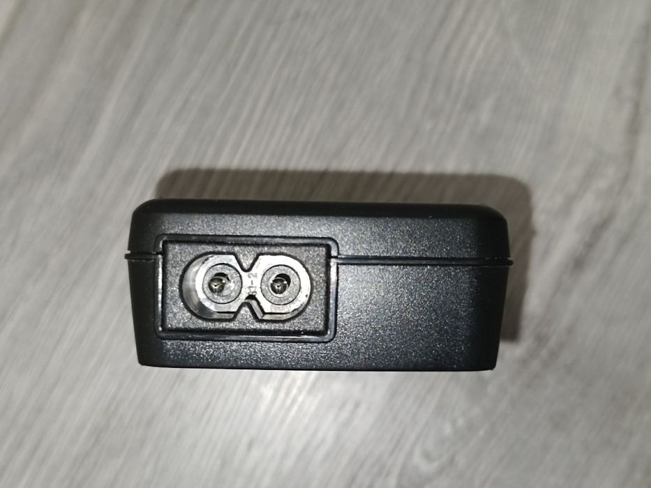 Фотоапарат Sony Cyber-Shot DSC-W230 оптика Carl Zeiss.