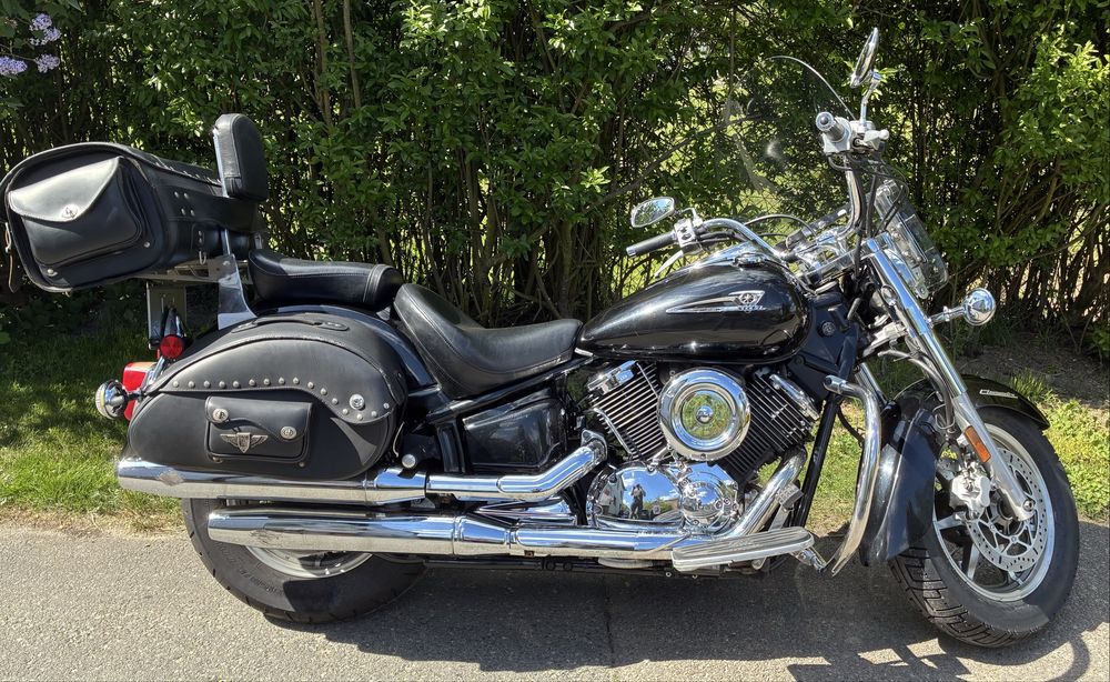 Yamaha XVS1100 V-STAR