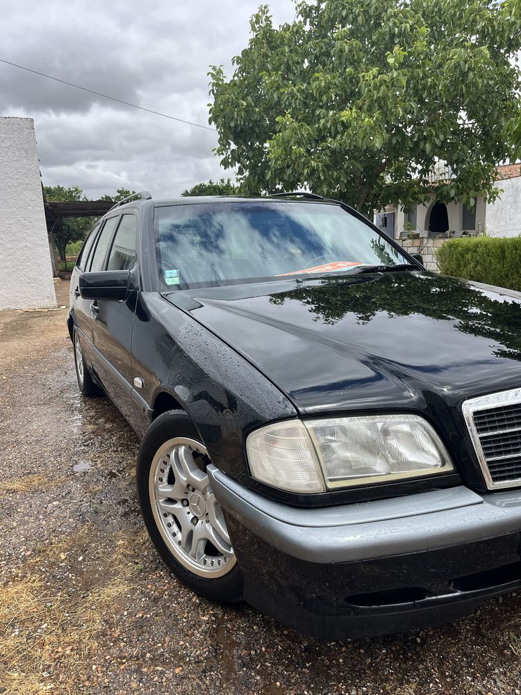 Mercedes-Benz C220 (carrinha)