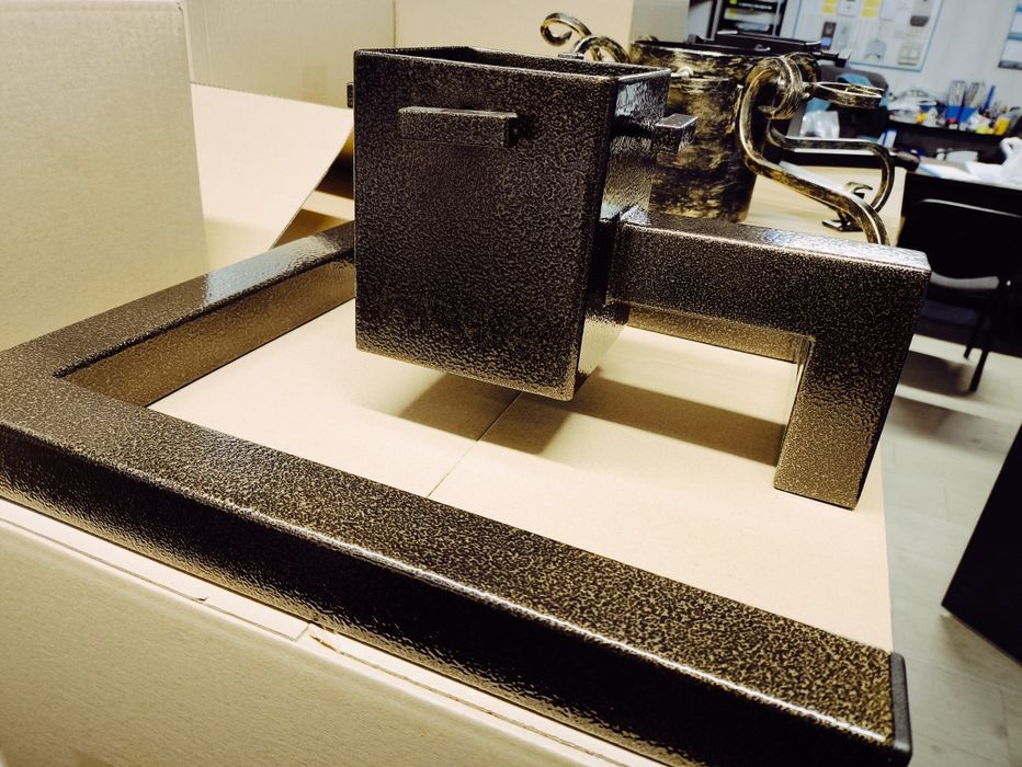 Stojak Pod Choinkę Metalowy Kwadratowy