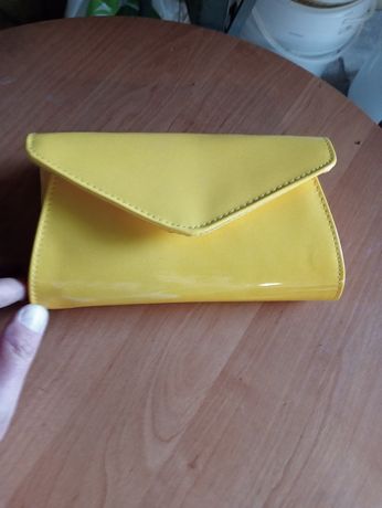 TOREBKA kopertówka lakier żółta