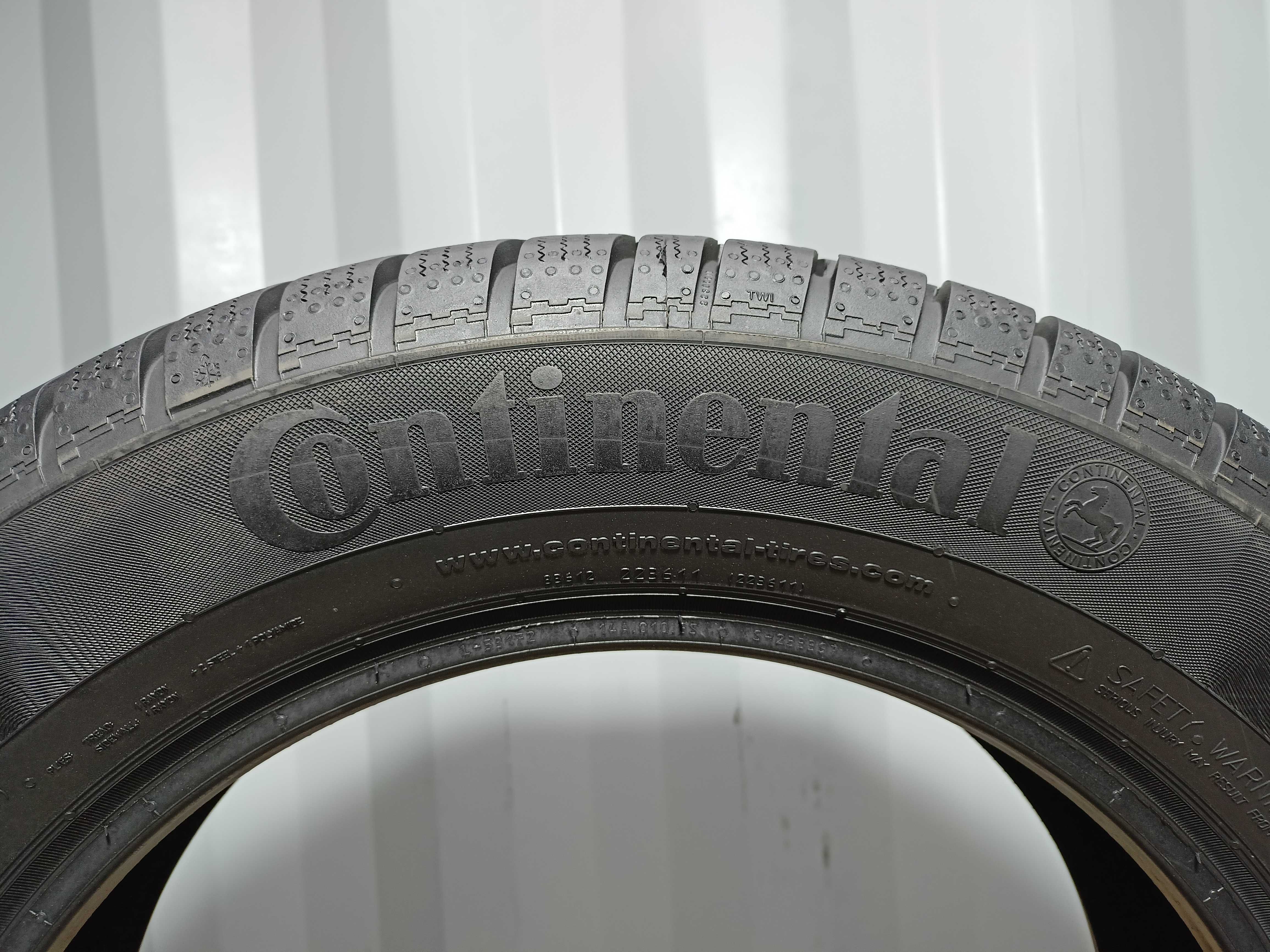 Continental ContiWinterContact TS830P 215/60/17 19r. 96H 2x8,6mm(3213)
