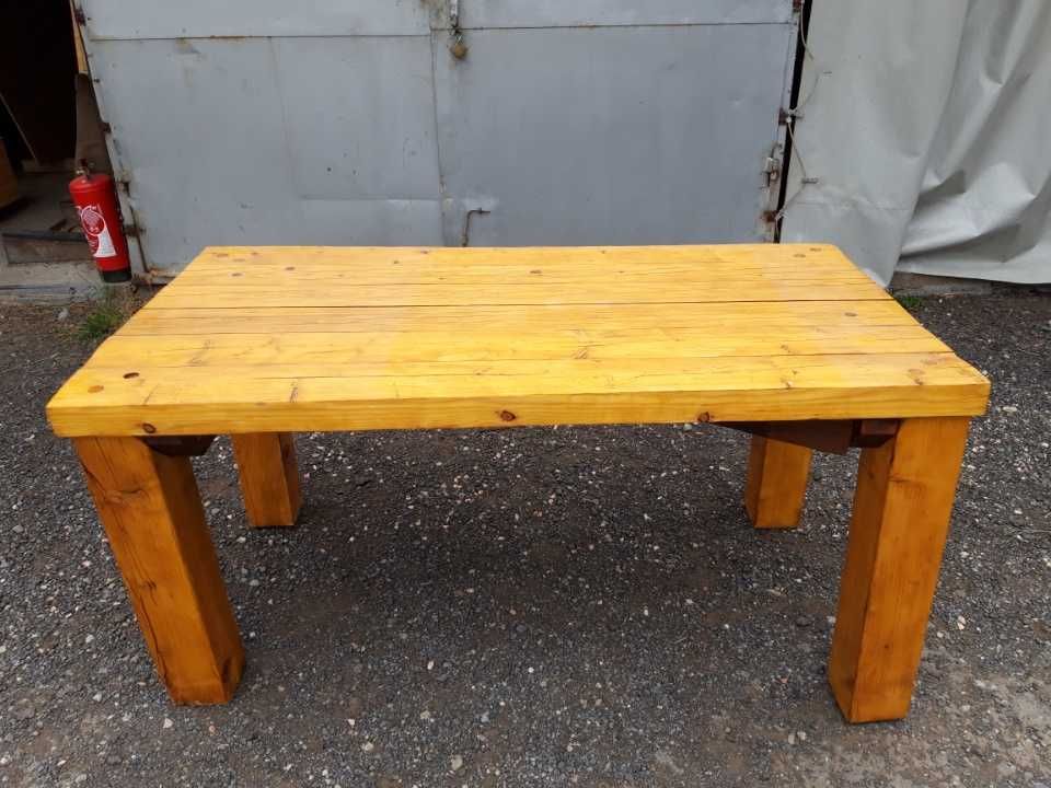 Masywny drewniany stół 160x80x80 odnowiony
