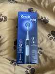 Szczoteczka elektryczna OralB Pro seria 1
