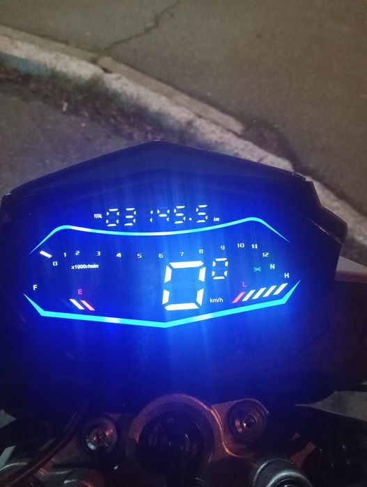 Мустанг мт 200-9 2025 року