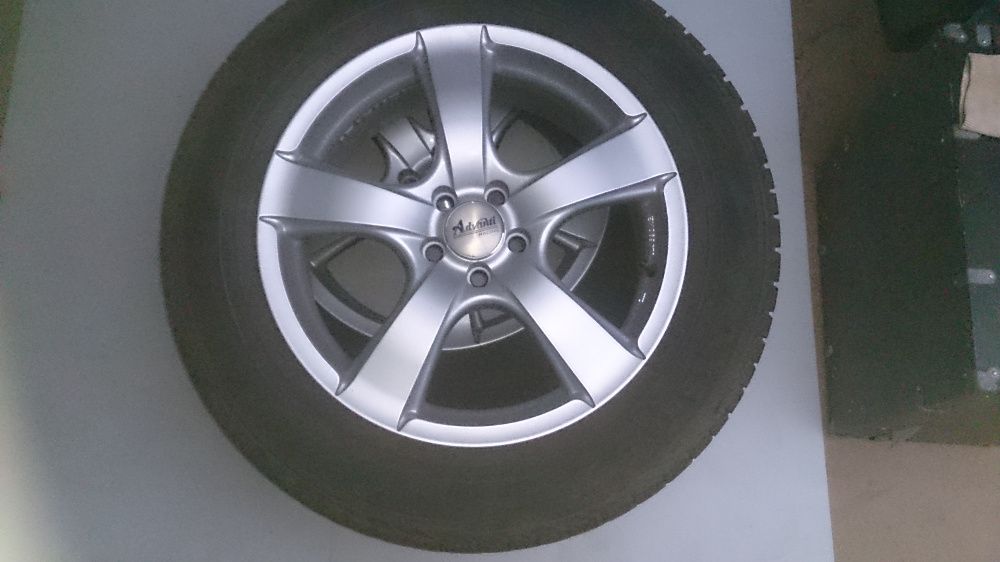 Koła zimowe do Subaru kpl opony Rockstone zimowe 225/60 R17XL Alufelgi