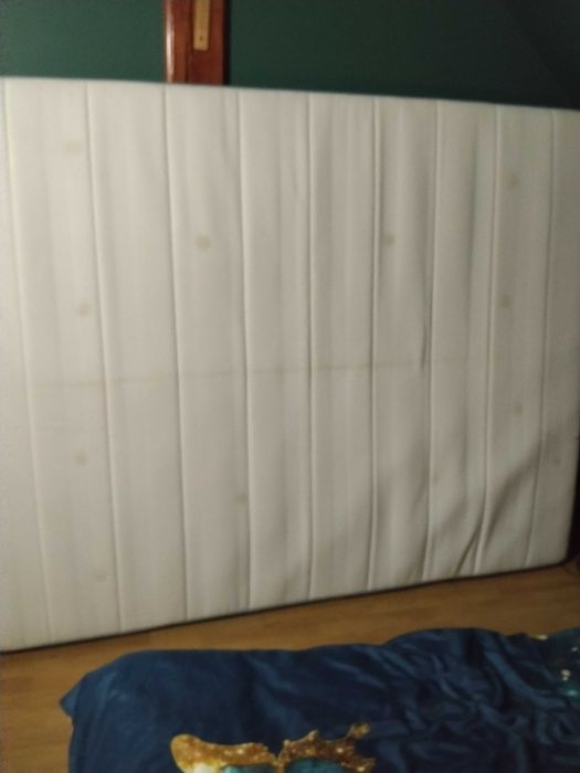 Sprzedam materac piankowy 160x200,stan idealny ,cena 500 PLN.