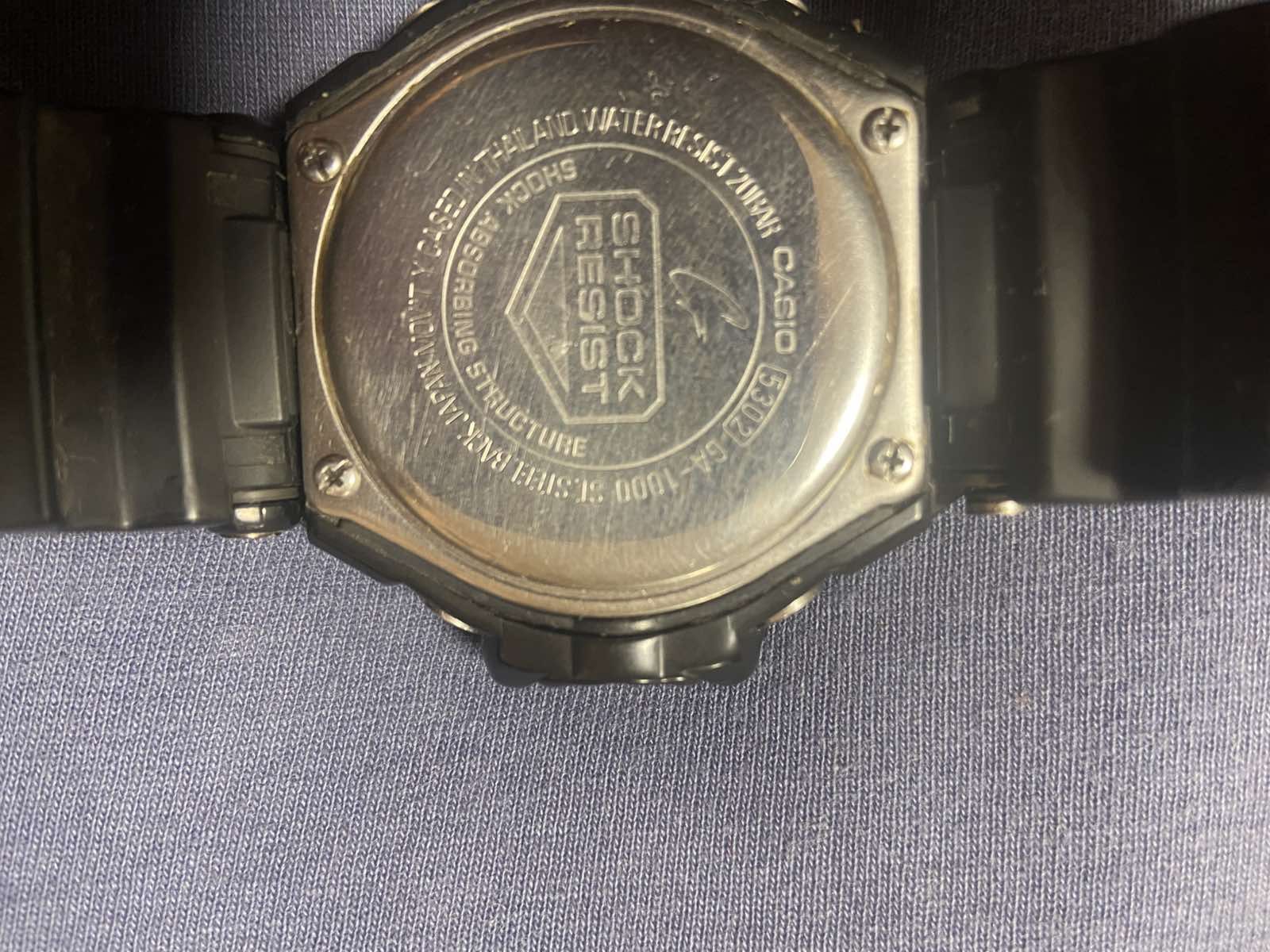 Casio G-SHOCK GA-1000 з компасом і датчиком темп