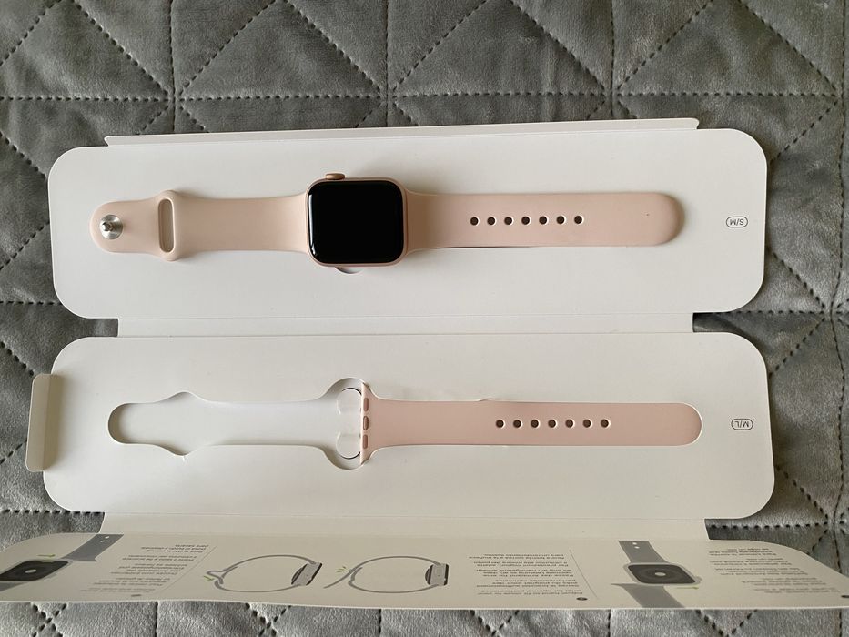 Годинник Apple watch series 5