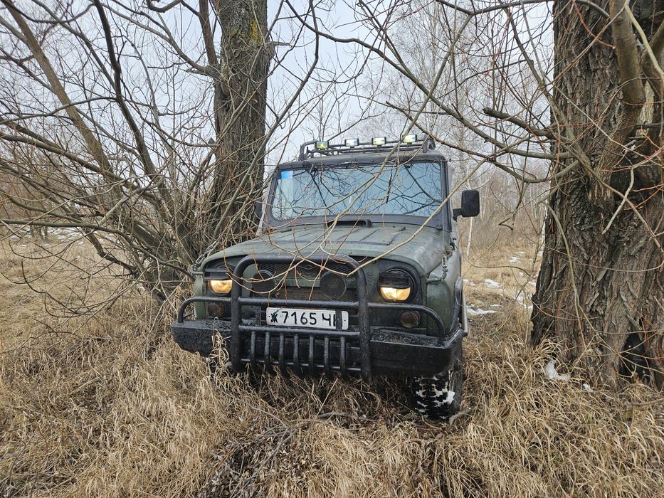 Автомобіль УАЗ 469-Б