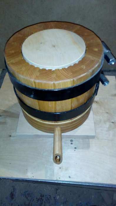 масло пресс объём 3литра