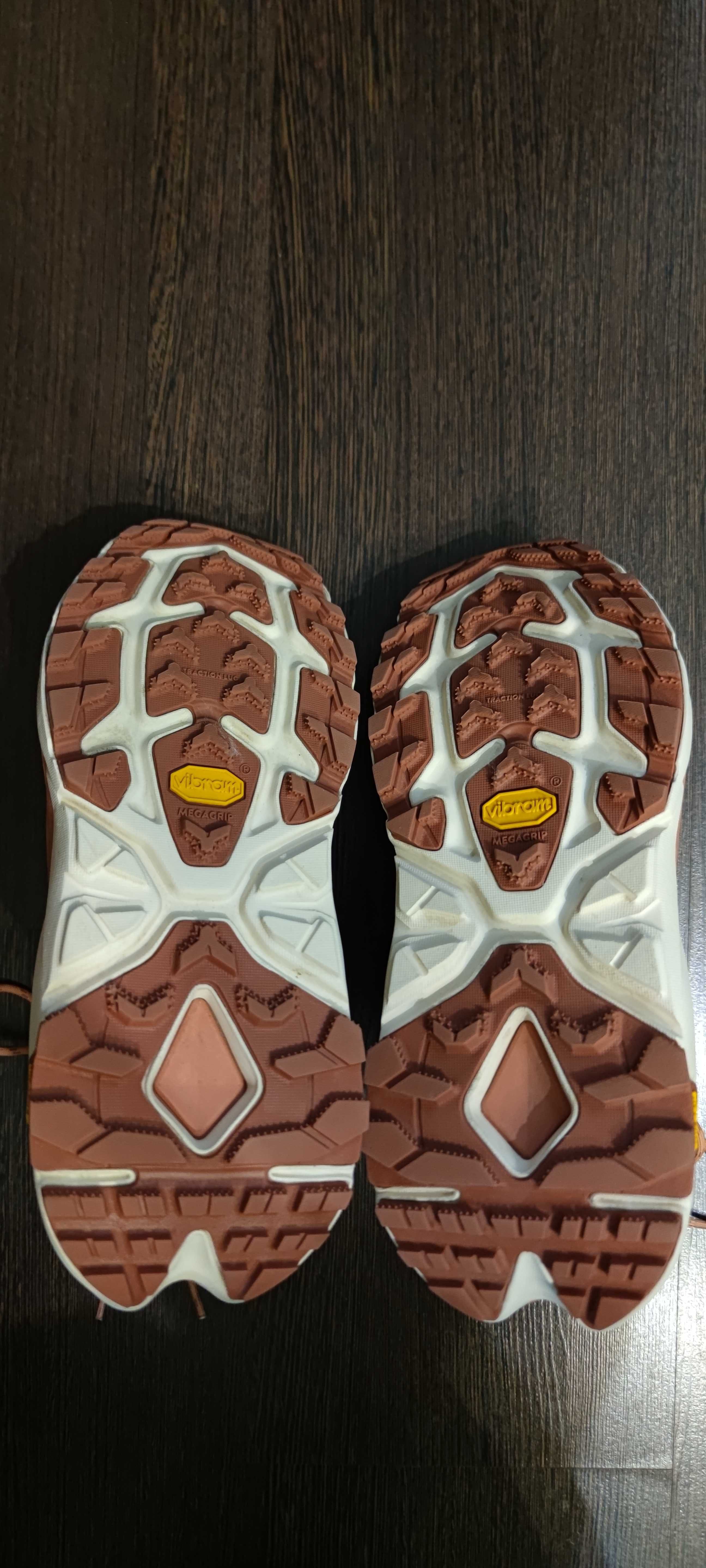 Трекінгові черевики Hoka Kaha 2 Gore-           р  41 1/3    26смTex