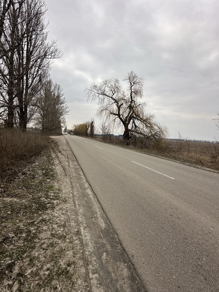 Продаж ділянки В.Олександрівка ( фасадна)