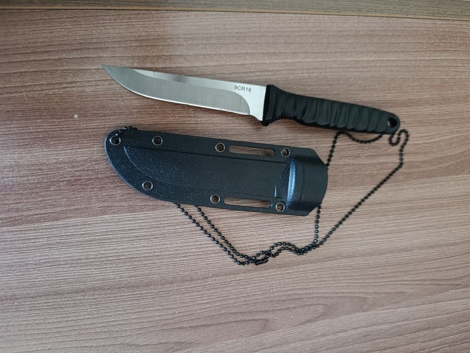 Ніж кухонний нож