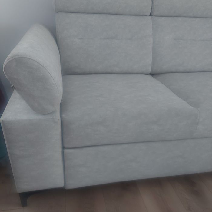 Sofa jasnoszara nowa