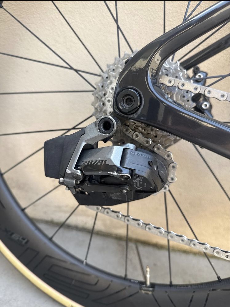 Orbea Orca M31eTEAM 2022-AXS + Rodas Roval CLX64 Rapid + Favero