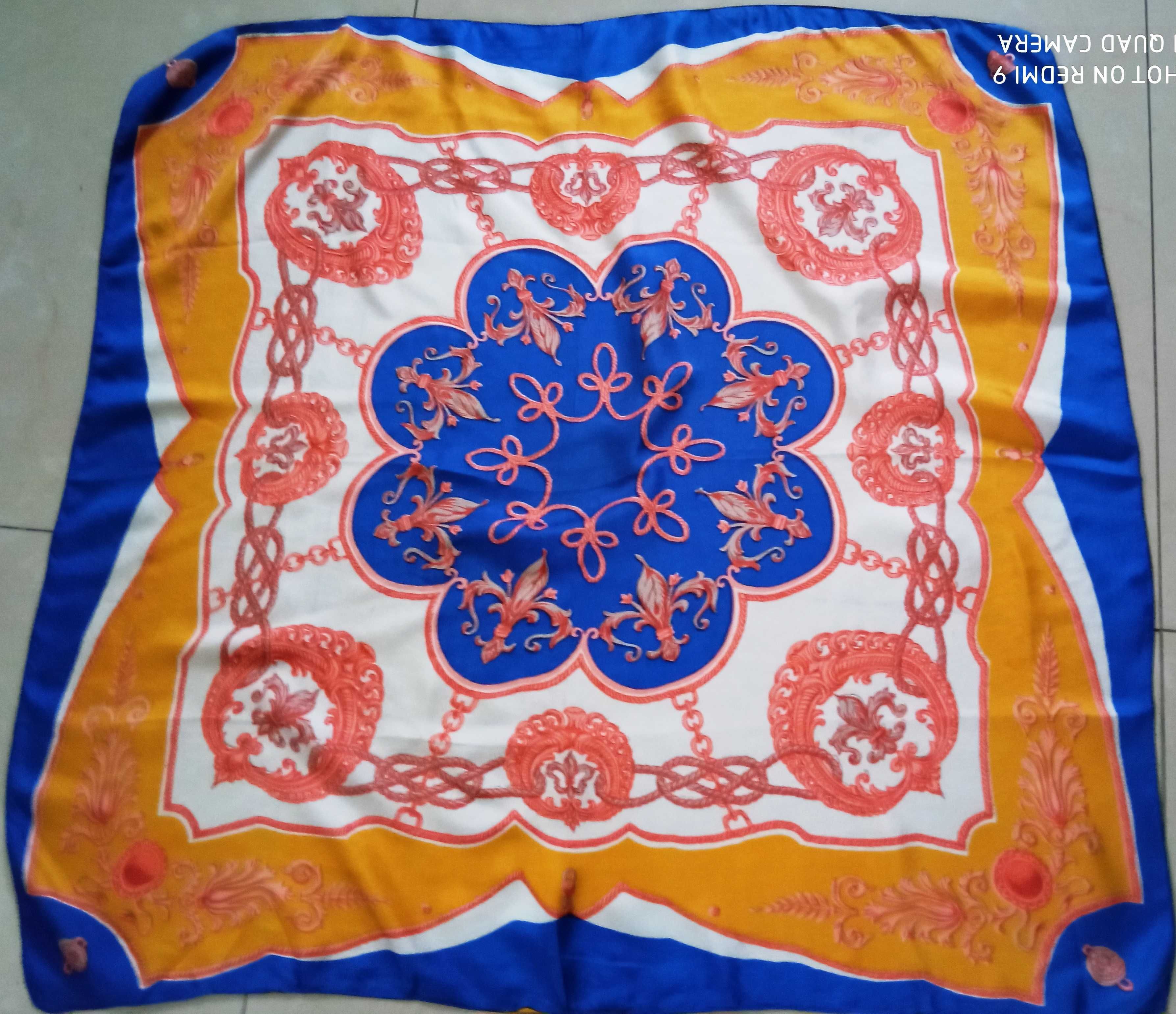 Chusta szafir 79 cm jedwab naturalny ornamenty łańcuchy
