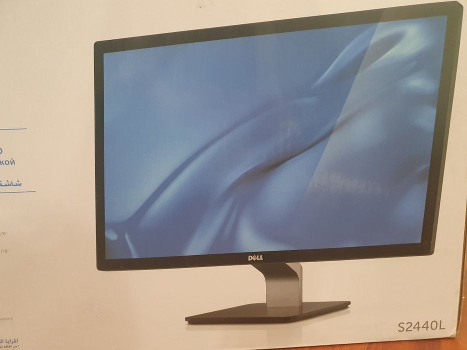 24-дюймовый монитор (61см) Dell S2440L