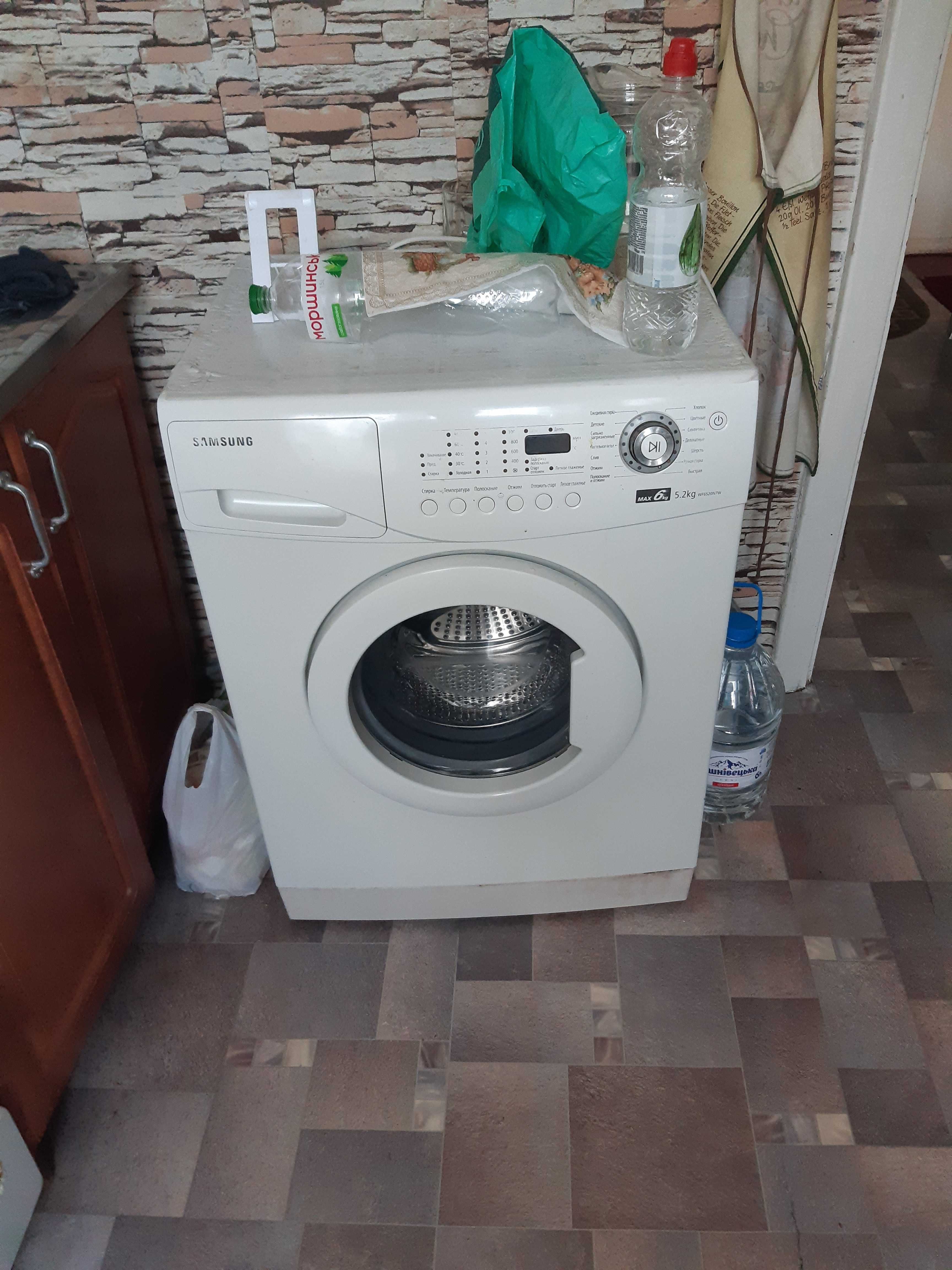 Продається б/ у пральна машина Samsung WF6520N7W