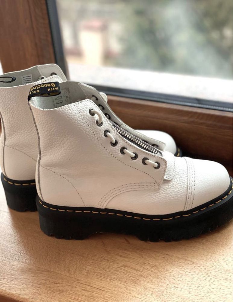 Ботинки Dr Martens новые