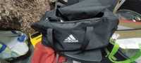 Malotes mochilas  adidas e Nike ótimo estado geral