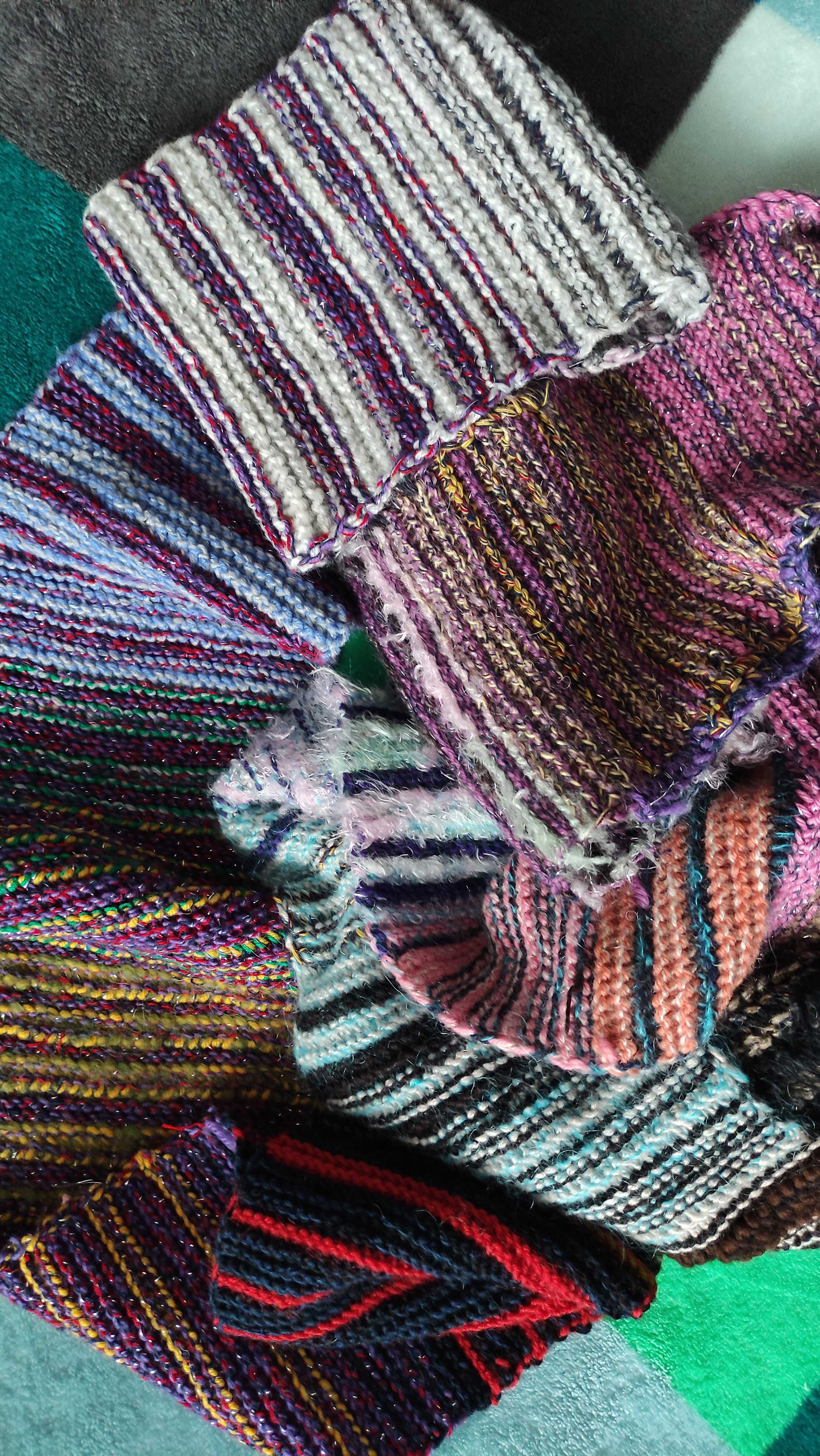 Piękny, kolorowy, długi szal typu komin, handmade