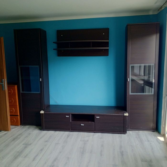 Wynajmę mieszkanie w bloku 4 piętrowym (2 piętro) os. Słoneczne