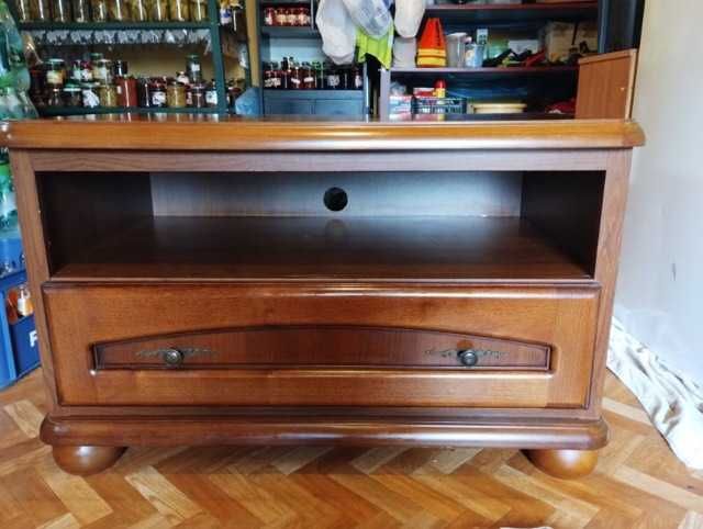 Stolik pod telewizor firmy BRW seria Bawaria