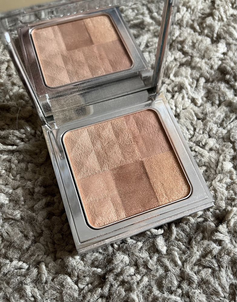 Bobbi Brown Brightening Powder Bronze Glow puder do twarzy