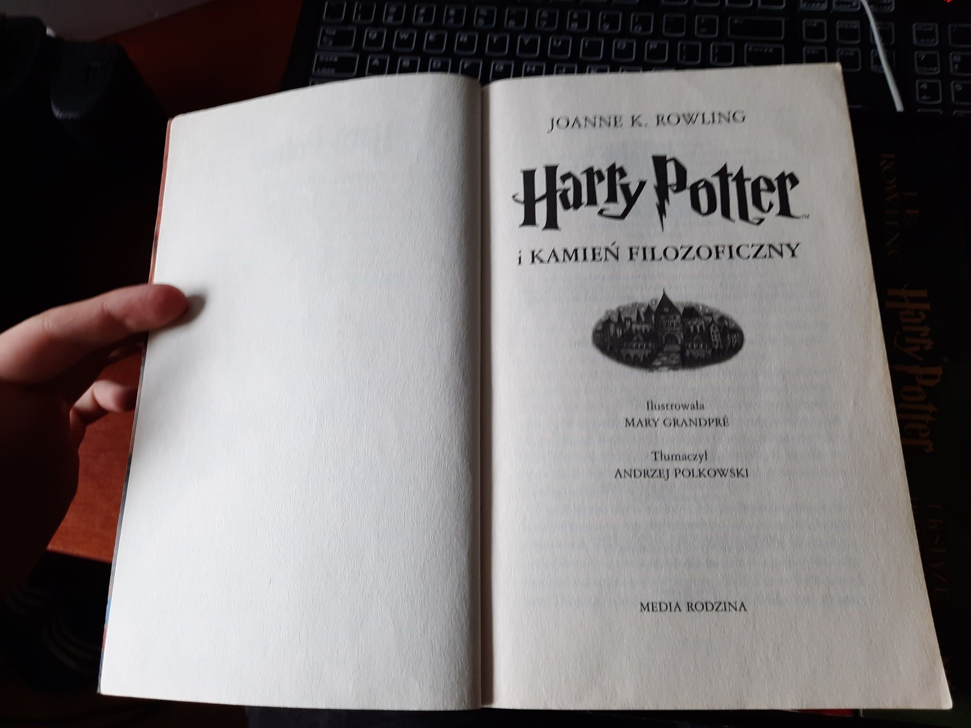 Stan bardzo dobry(PIERWSZE POLSKIE WYDANIE)Zestaw książek Harry Potter