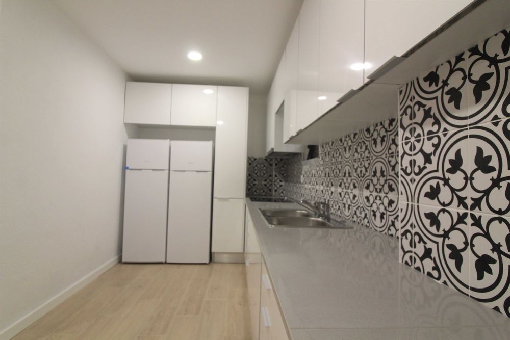 Quarto Individual para arrendar (Amora)