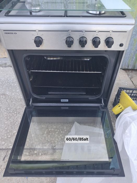 Fogao a gás com forno electrico
