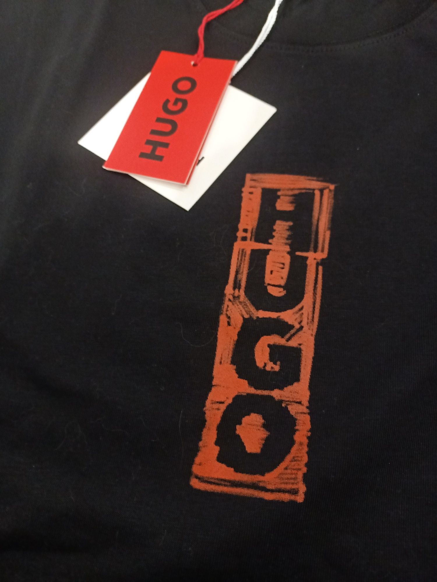 Nowa koszulka Hugo XXL