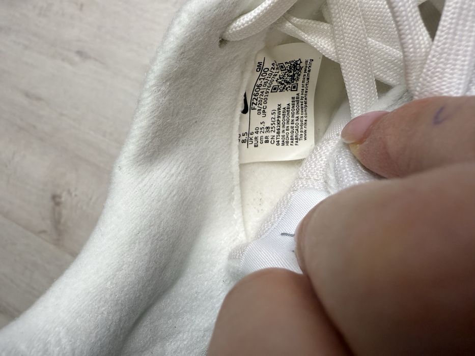 Жіночі кеди низькі Nike Court Legacy Lift FZ2606-100